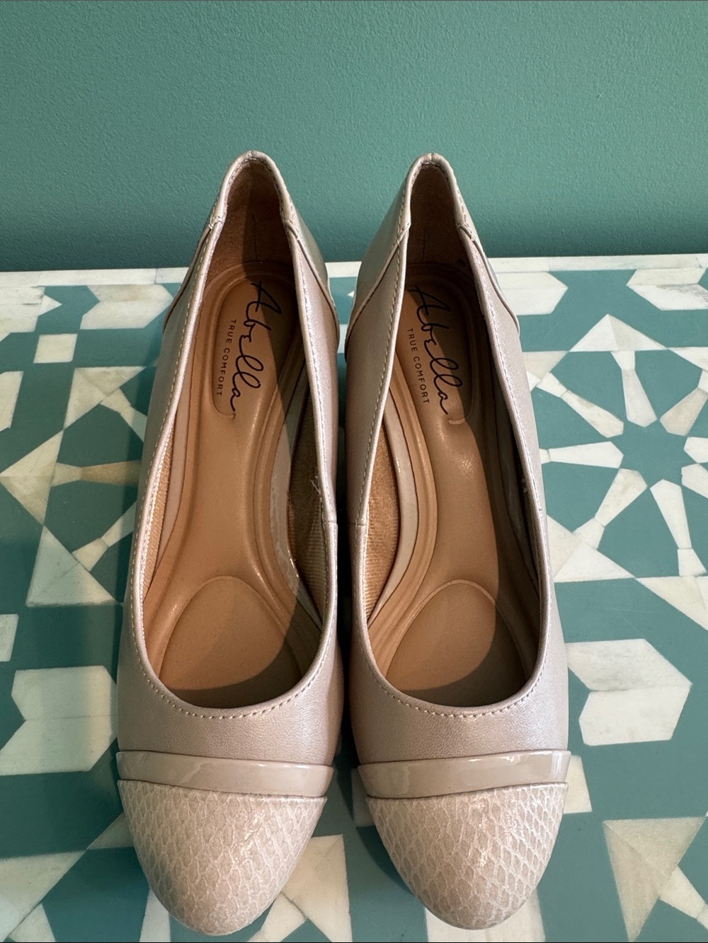 Abella Nude Pumps